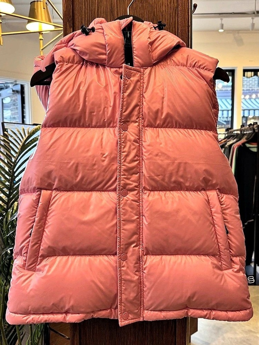 Aritzia The Super Puff Vest Women's Pink Puffer Vest